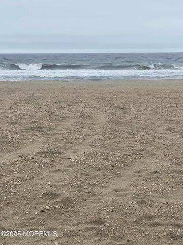 309 Hume Street B, Allenhurst, NJ 07711