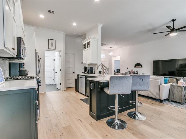 10104 NW 138th Circle, Yukon, OK 73099