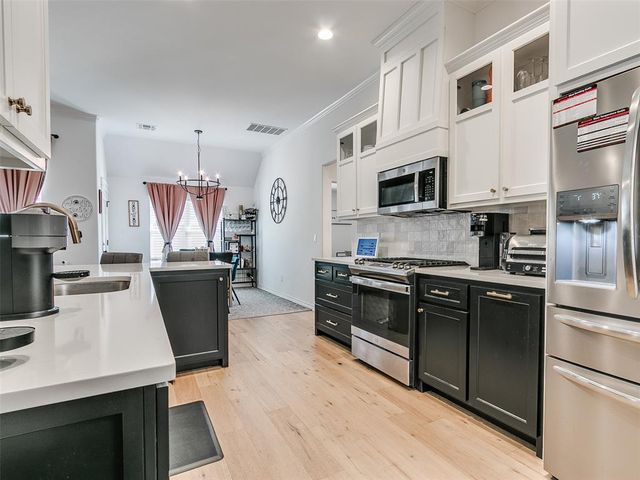 10104 NW 138th Circle, Yukon, OK 73099