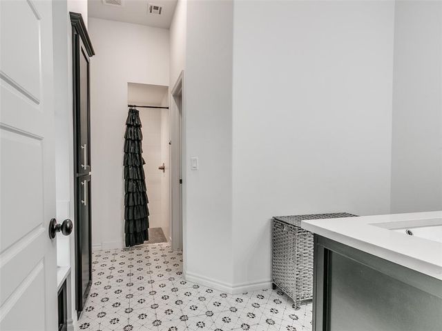 10104 NW 138th Circle, Yukon, OK 73099