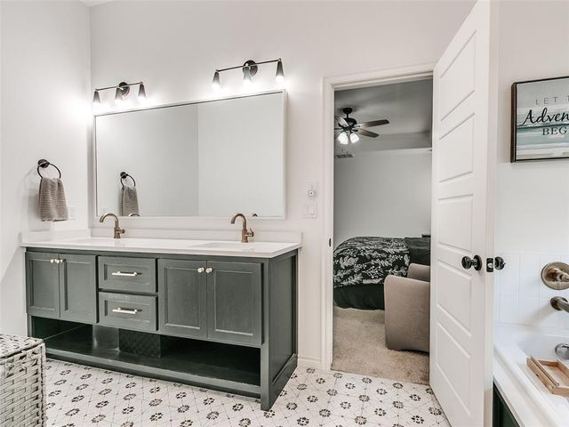 10104 NW 138th Circle, Yukon, OK 73099