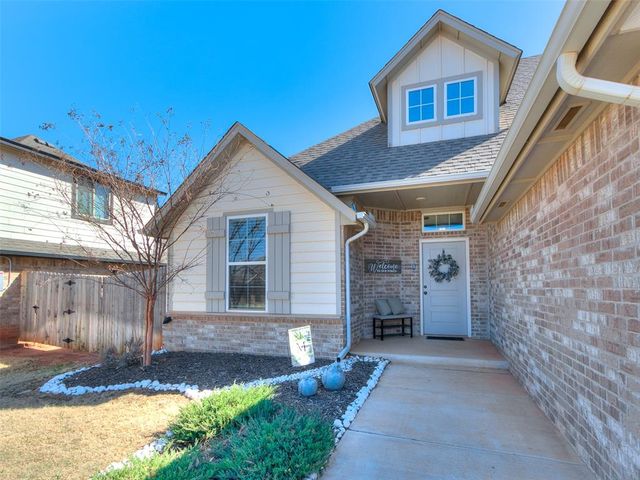 10104 NW 138th Circle, Yukon, OK 73099