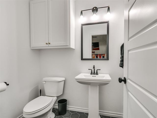 10104 NW 138th Circle, Yukon, OK 73099