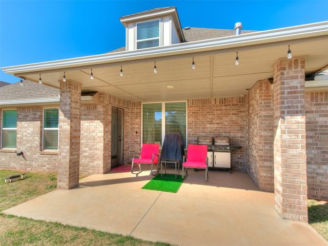 10104 NW 138th Circle, Yukon, OK 73099