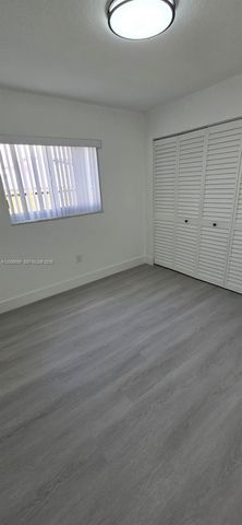 9612 Grand Canal Drive, Miami, FL 33174