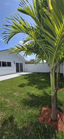9612 Grand Canal Drive, Miami, FL 33174