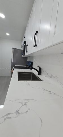 9612 Grand Canal Drive, Miami, FL 33174