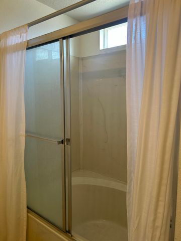 6900 Rancho Vista Place NE, Albuquerque, NM 87113