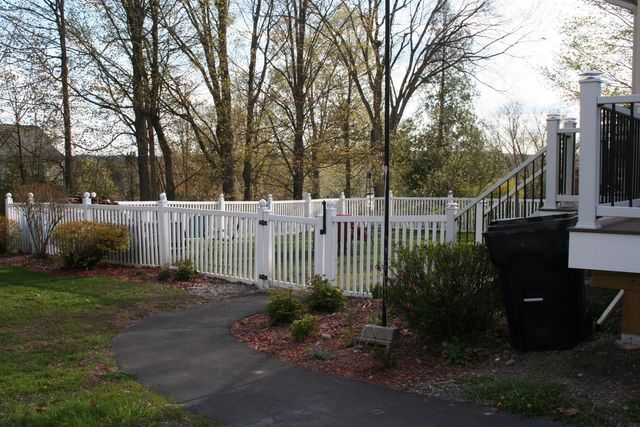 31 Howard Avenue, Northfield, NH 03276