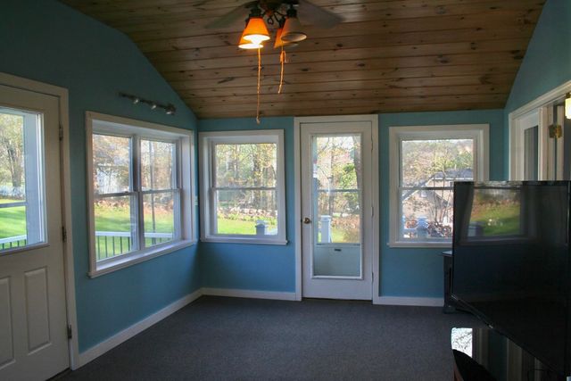 31 Howard Avenue, Northfield, NH 03276