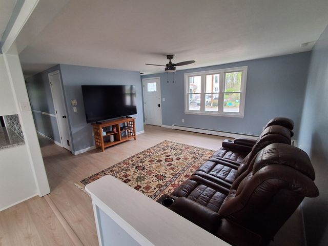 31 Howard Avenue, Northfield, NH 03276