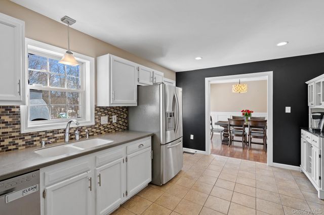 35 Wood Street, Poughkeepsie, NY 12603