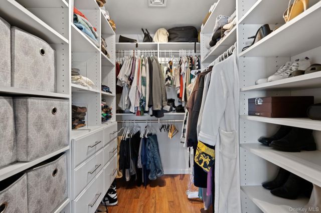 35 Wood Street, Poughkeepsie, NY 12603