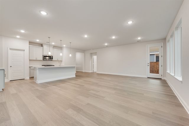 1013 Canoe Way, Crowley, TX 76036