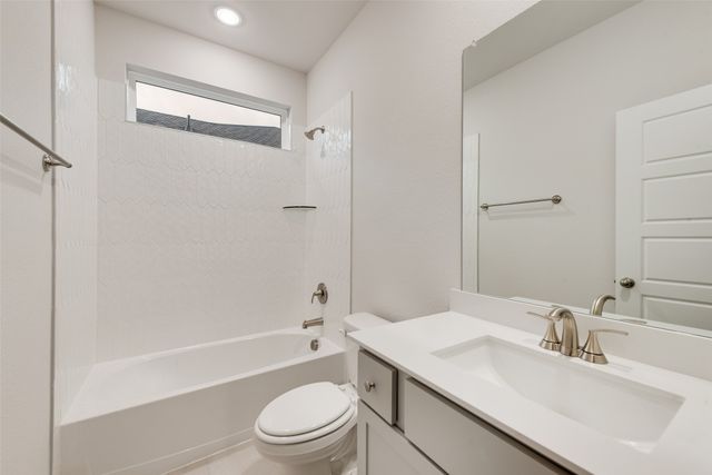 1013 Canoe Way, Crowley, TX 76036