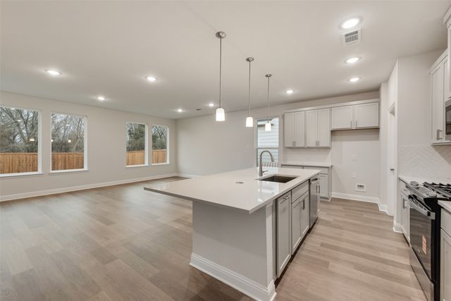 1013 Canoe Way, Crowley, TX 76036