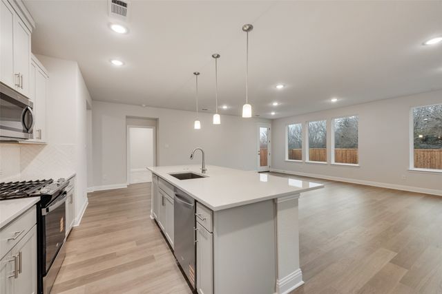1013 Canoe Way, Crowley, TX 76036