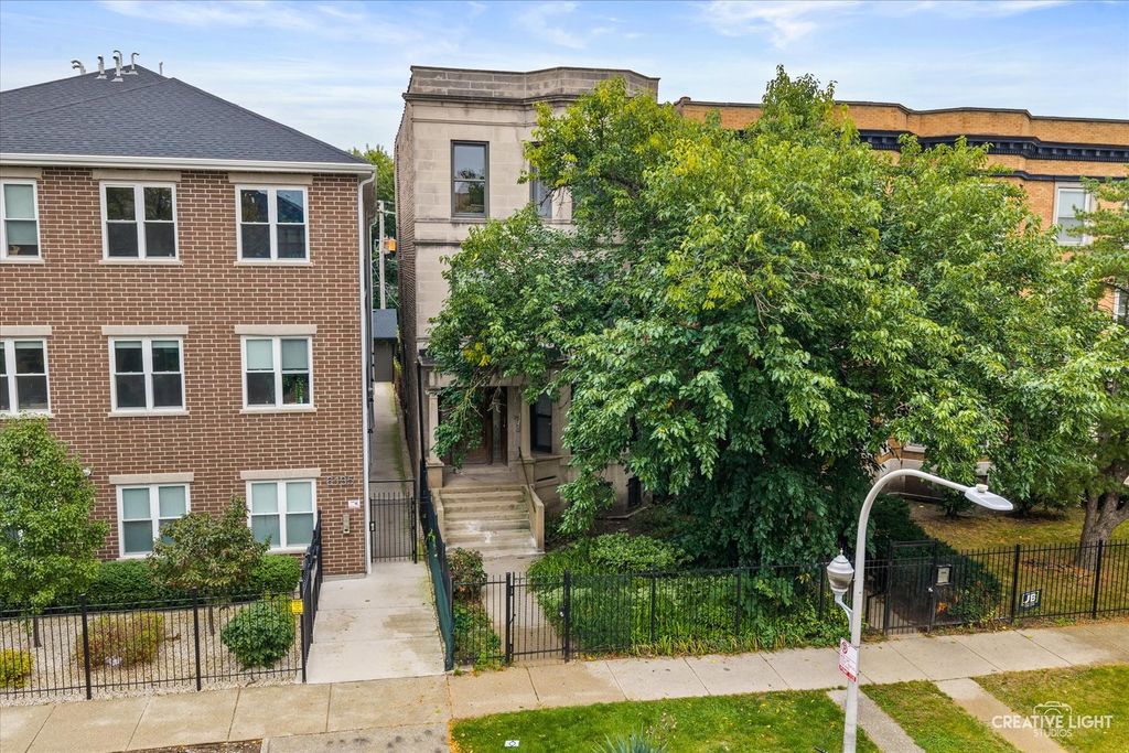 6137 S Kimbark Avenue 1, Chicago, IL 60637 — exterior