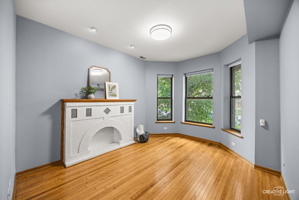 6137 S Kimbark Avenue 1, Chicago, IL 60637 — photo 2