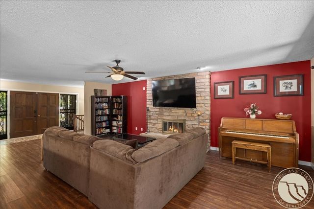 2902 Ramada Drive, Billings, MT 59102