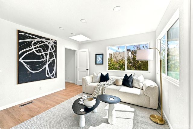 137 Arleta Avenue, San Francisco, CA 94134