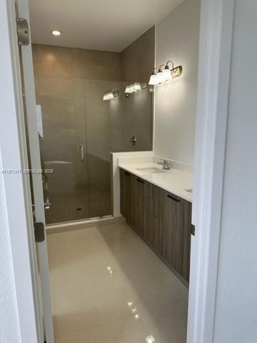 15814 SW 136th Way, Miami, FL 33196