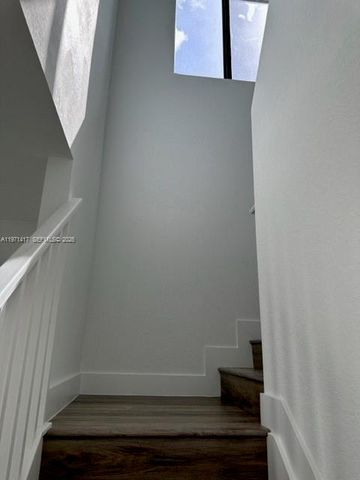 15814 SW 136th Way, Miami, FL 33196