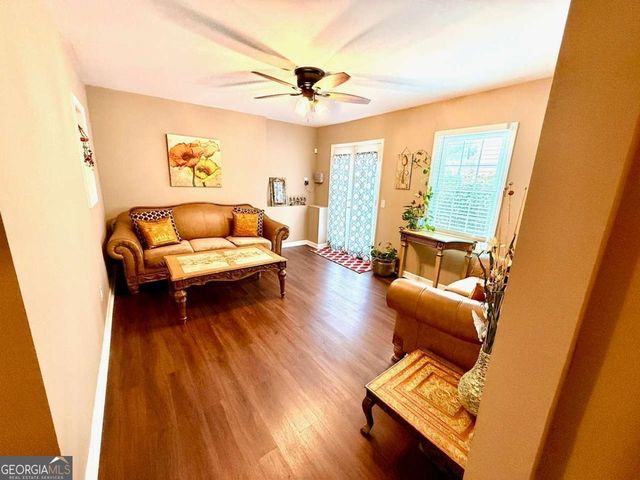 972 Chadwick Park Drive, Lawrenceville, GA 30045