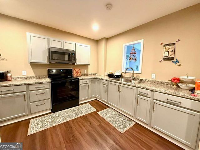 972 Chadwick Park Drive, Lawrenceville, GA 30045