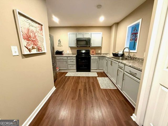 972 Chadwick Park Drive, Lawrenceville, GA 30045