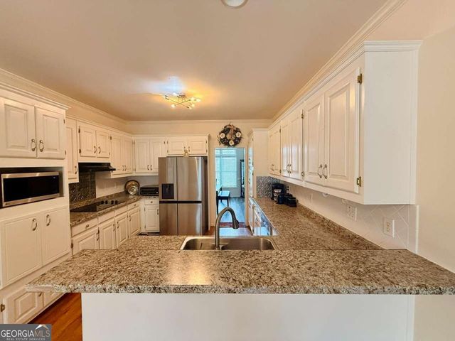 972 Chadwick Park Drive, Lawrenceville, GA 30045