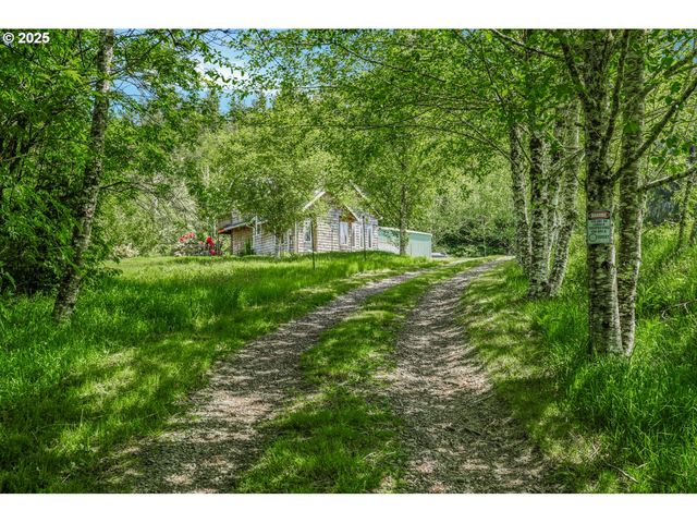 2495 SAMS CREEK Rd, Logsden, OR 97357