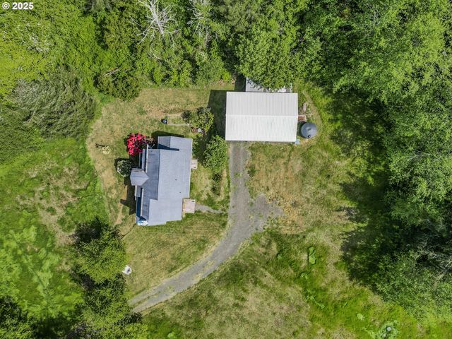2495 SAMS CREEK Rd, Logsden, OR 97357