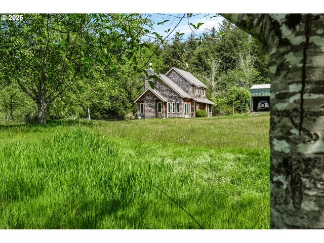 2495 SAMS CREEK Rd, Logsden, OR 97357