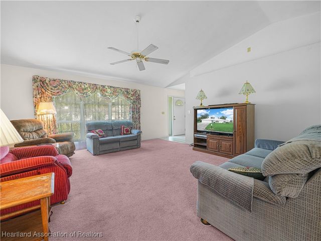 225 Pennsylvania Avenue, Wauchula, FL 33873