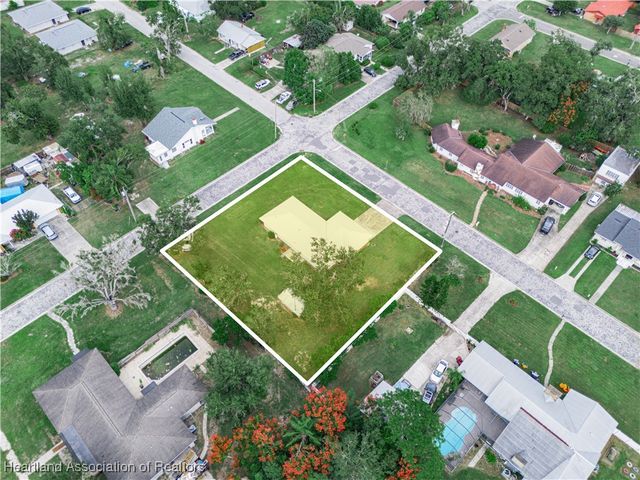 225 Pennsylvania Avenue, Wauchula, FL 33873