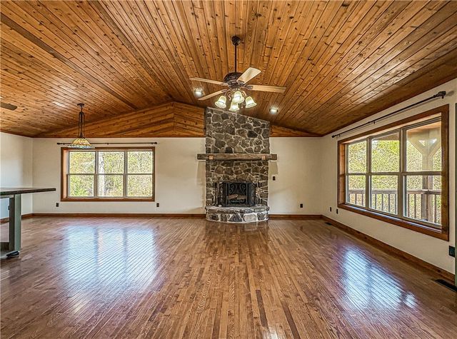 1113 Thousand Oaks Drive, Yellville, AR 72687