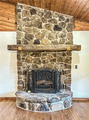 1113 Thousand Oaks Drive, Yellville, AR 72687