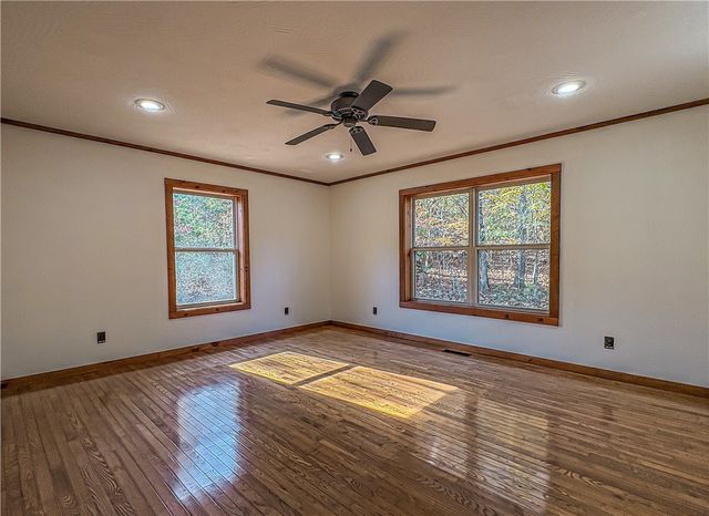 1113 Thousand Oaks Drive, Yellville, AR 72687