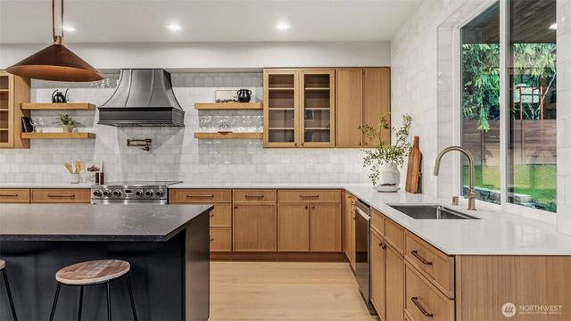 17805 121st Street SE, Snohomish, WA 98290