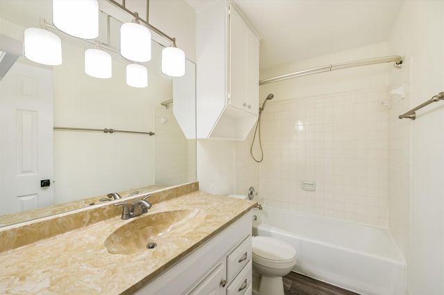 7202 Teaberry DR, Austin, TX 78745