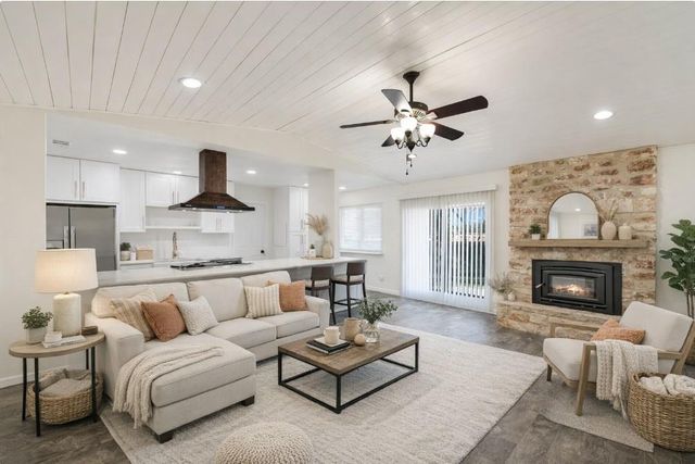 7202 Teaberry DR, Austin, TX 78745