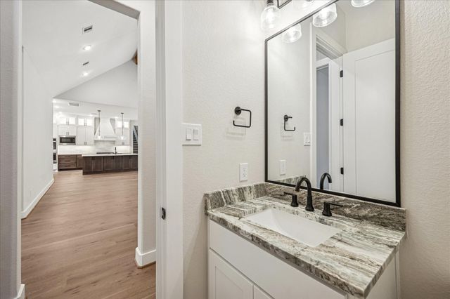 688 Lonestar Road, Huntsville, TX 77340