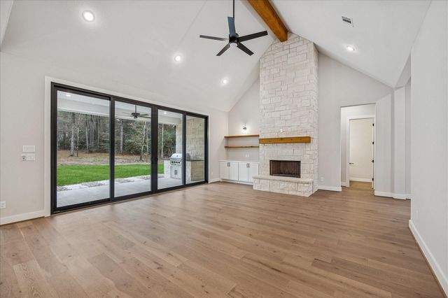 688 Lonestar Road, Huntsville, TX 77340