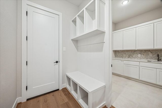 688 Lonestar Road, Huntsville, TX 77340