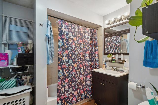 1707 N WASHTENAW Avenue, Chicago, IL 60647