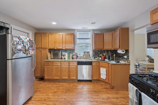 1707 N WASHTENAW Avenue, Chicago, IL 60647