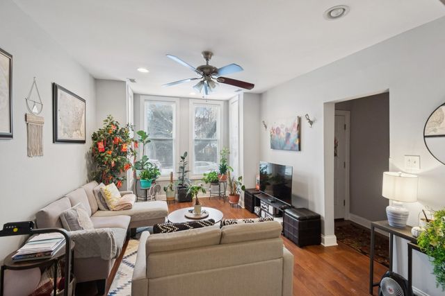 1707 N WASHTENAW Avenue, Chicago, IL 60647