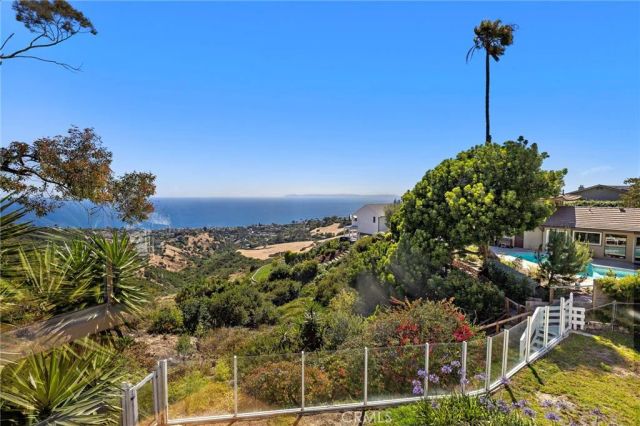 2869 Zell Drive, Laguna Beach, CA 92651