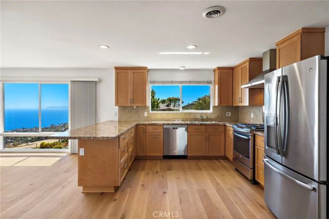 2869 Zell Drive, Laguna Beach, CA 92651